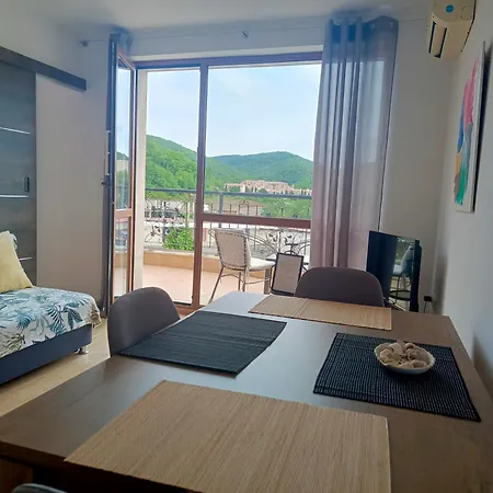 Golden Astoria * Burgas