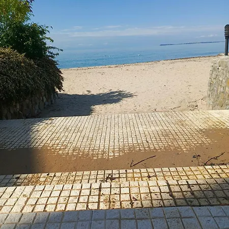 Golden Astoria Apartament Burgas
